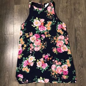 Floral Sleeveless Shift Dress